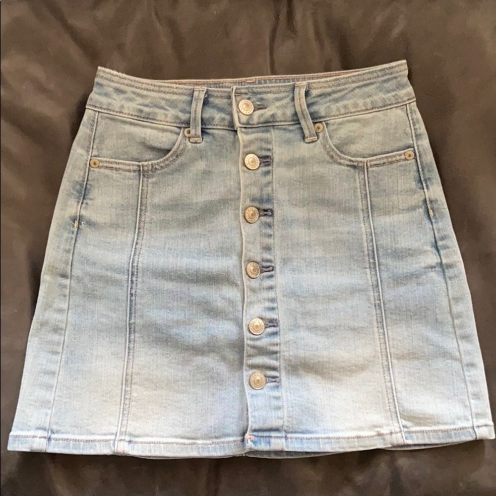 NWOT American Eagle highwaisted denim skirt!